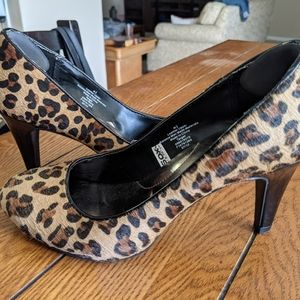 Leopard Print Heels (Never Worn!)
